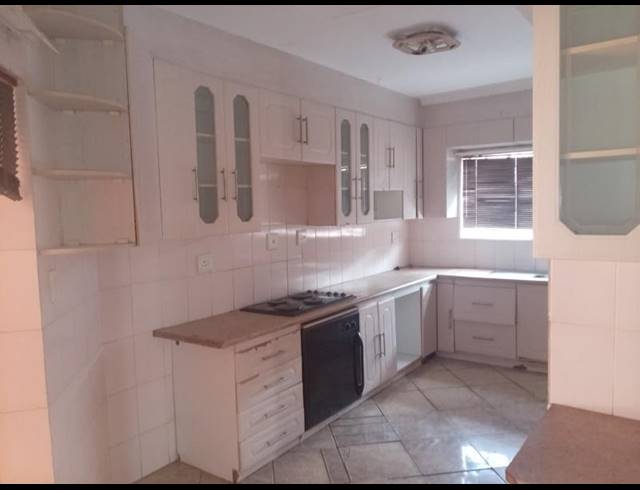 4 BEDROOM PROPERTY TO RENT IN TLHABANE WEST